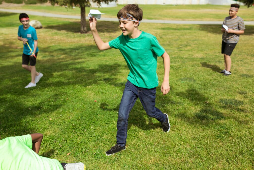 paper airplane game